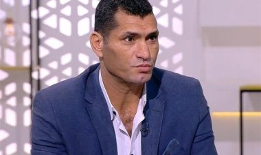 «لا يستحق الخناقة عليه».. أبو الدهب يخرج عن صمته بسبب أداء لاعب الأهلي