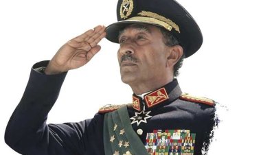 أسرة السادات تدرس شراء جواز سفره في مزاد إلكتروني بـ71 ألف دولار