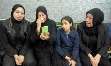 «جمهورية إمبابة».. طالب يُنقذ صاحبه من الموت بـ«مطواه».. والأم:«هاتولي حقه» (فيديو)