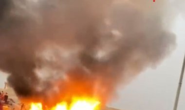 إخماد حريق شب بورشة اخشاب بمنطقة الهرم