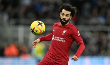 صلاح يقود هجوم ليفربول أمام ليدز في الدوري الإنجليزي