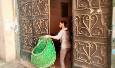 تواصل أعمال منظومة الجمع المنزلي للقمامة بنطاق حي المناخ