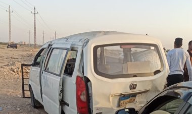 بينهم سائحة ألمانية.. إصابة 8 أشخاص إثر تصادم سيارتين في قنا