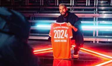 بايرن ميونيخ يعلن تمديد عقد مهاجمه تشوبو موتينج