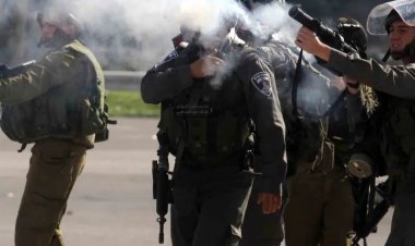 إصابة عدد من المواطنين الفلسطينيين بحالات اختناق