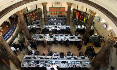 البورصة المصرية تسجل أداءً إيجابيًا بمستهل تعاملات آخر الأسبوع