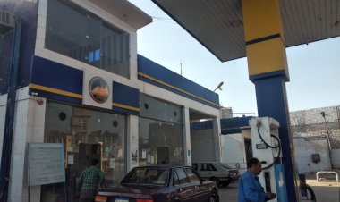 محافظ أسيوط: حملات مكثفة على مواقف السيارات ومحطات الوقود