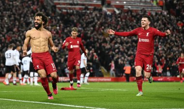 أول تعليق لمحمد صلاح بعد فوزه بجائزة أفضل لاعب عن شهر مارس 