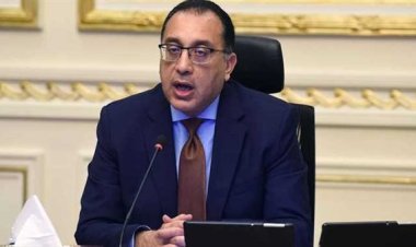 رئيس الوزراء يدشن العدد الثاني من مجلة «آفاق المناخ»