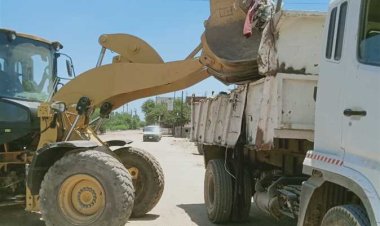 متابعة أعمال النظافة والإنارة العامة في  مركز ومدينة الإسماعيلية