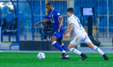 بخسارة أمام الفتح.. الهلال يواصل نزيف النقاط في الدوري السعودي