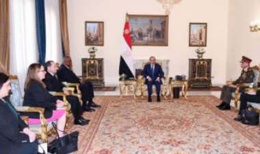 الرئيس السيسي يستقبل وزير دفاع الولايات المتحدة الامريكية