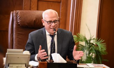 استمرار أعمال التطوير والرصف بشارع 23 يوليو في بورسعيد