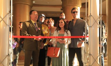 شيري عادل وطارق صبري في افتتاح «سمبوزيوم المرأة والحياة» بمهرجان أسوان