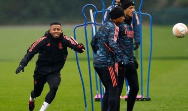 بعد غياب 4 أشهر.. نجم أرسنال يعود إلى تدريبات الفريق