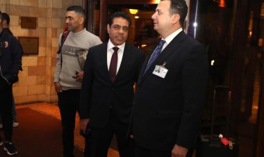 طارق قنديل يطمئن على إجراءات تسكين اللاعبين بفندق الإقامة