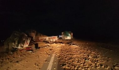 «قطعوا كبائن السيارات لاستخراج الجثث».. ننشر تفاصيل «ليلة الرعب» بطريق الواحات