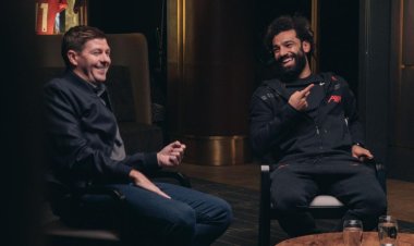 جيرارد لـ صلاح: ابني يحبك أكثر مني.. وأتمنى العودة كلاعب