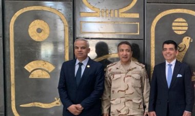 مدير عام الإيسيسكو يزور منطقة الخدمات وبهو المتحف المصري الكبير
