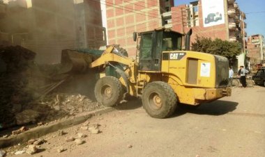 إزالة منزل «آيل للسقوط» حرصاً على أرواح وممتلكات المواطنين بالشرقية