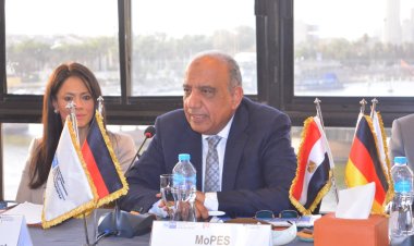 وزير قطاع الأعمال: مشروعات عديدة بالشركات التابعة داعمة للنمو الأخضر