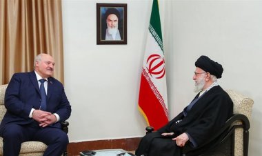 أول رد من «خامنئي» بشأن تفجيرات مدينة كرمان جنوب طهران