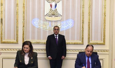 «مدبولي» يشهد توقيع بروتوكول تعاون بشأن برنامج الحوافز المادية