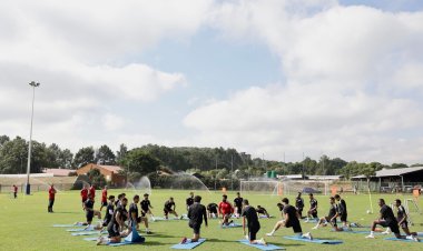 الأهلي يؤدي مرانه الختامي في جنوب إفريقيا قبل السفر إلى الكاميرون