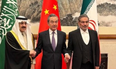 « وول ستريت جورنال» إيران  توافق على توقف تسليح الحوثيين