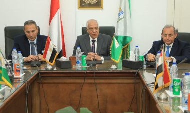 محافظ الجيزة يوقع بروتوكول تعاون مع بنكي مصر والأهلي المصري لتسوية أحد الملفات الإستثمارية العالقة