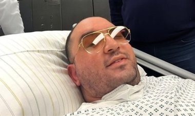 ابن محمد ثروت يشكر والده بعد دعمه له في رحلة مرضه