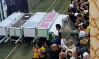 «5 نعوش في جنازة واحدة».. تشييع جثامين 5 أشخاص من أسرة واحدة بالدقهلية 