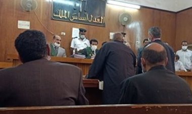 وصول المتهمين بتعذيب الدكتور ولاء زايد «صيدلي حلوان» إلى جنايات القاهرة