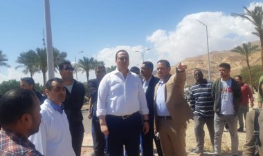 رئيس هيئة الرعاية الصحية يتفقد وحدات طب الأسرة بطابا ودهب