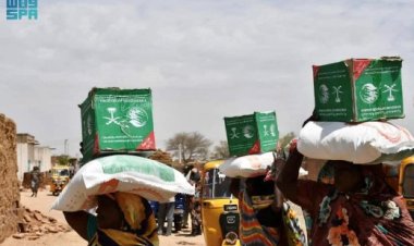 مركز الملك سلمان للإغاثة يوزع 1191 سلة غذائية في الخرطوم