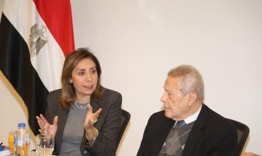 وزيرة الثقافة تشهد اجتماع مجلس إدارة وصندوق مكتبات مصر العامة