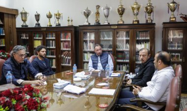 الخطيب يجتمع مع عبد الحفيظ لمناقشة العديد من الملفات ورؤيته للمرحلة القادمة