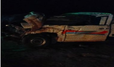 إصابة شخصان فى انقلاب سيارة ربع نقل بطريق الواحات