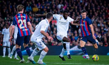 برشلونة يحسم مباراة الكلاسيكو أمام الريال ويعزز موقعه في الصدارة