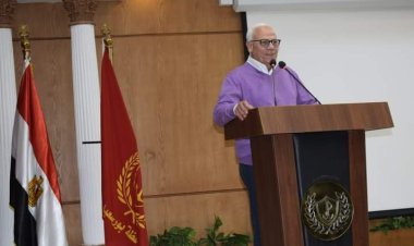 محافظ بورسعيد يستعرض استعدادات استقبال شهر رمضان الكريم