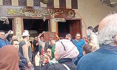 بدء مراسم تشييع جثمان الفنانة لبنى محمود بحضور النقيب أشرف زكي