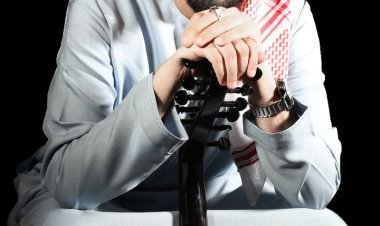 الفنان الإماراتي طارق المنهالي: سأقدم أغنية سودانية بالسلم الخماسي