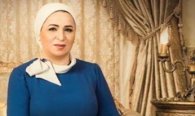 انتصار السيسي تهنئ أمهات مصر في عيدهن