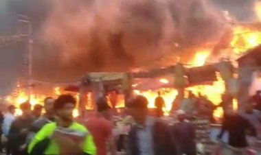 سماء الدقهلية تُضيء بنيران فوانيس رمضان.. شاهد اللحظات الأولى للحادث