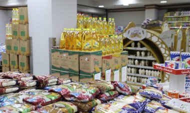 نائب محافظ المنيا يتفقد عددًا من السلاسل التجارية لبيع المواد الغذائية