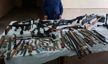 العثور على  ترسانة أسلحة داخل فيلا رجل أعمال بمنطقة التجمع الأول 