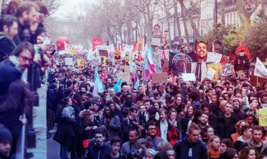 صور| احتجاجات فرنسا .. وماكرون يؤكد: «لن أرضخ»