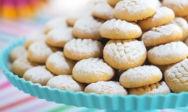 طريقة عمل كعك العيد مثل الجاهز