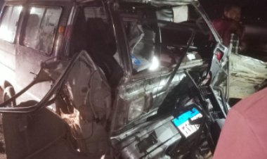 شاهد اللحظات الأولى لحادث تصادم سيارة سوزوكى مع أخرى نقل بأكتوبر