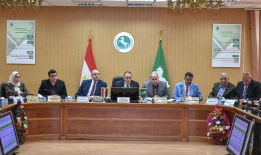 محافظ الشرقية يُناقش الخطة الإستثمارية والموحدة للعام المالي 2022/ 2023